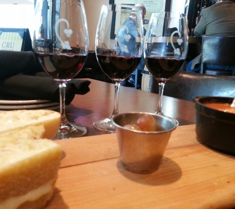 Cru Wine Bar-Dallas Love Field - Dallas, TX