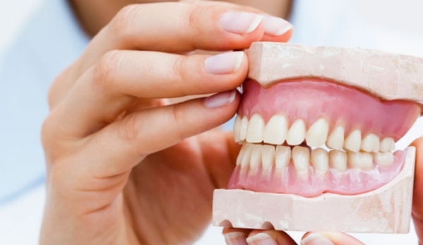 Abstract Arch Denture Clinic - Ringwood, VIC