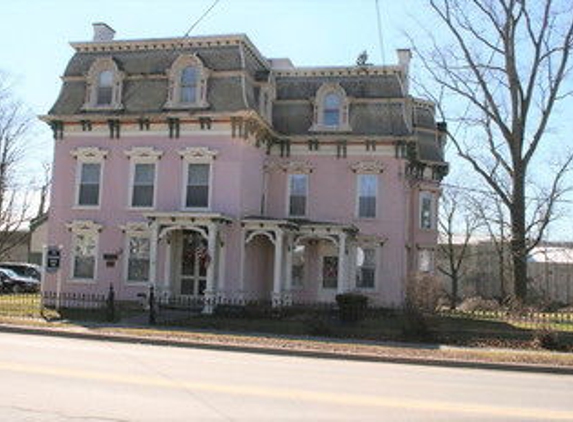 The Checkered Moose Inn - Sherburne, NY