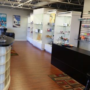 Top Shelf Vapors - Topeka, KS