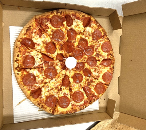 Santa Anita Pizza Co - El Monte, CA. Pepperoni Pizza