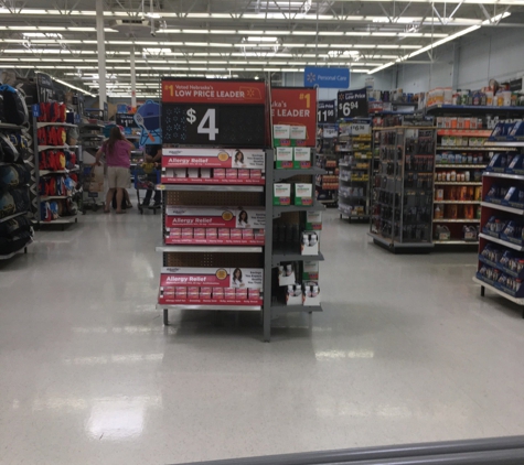 Walmart Supercenter - Scottsbluff, NE