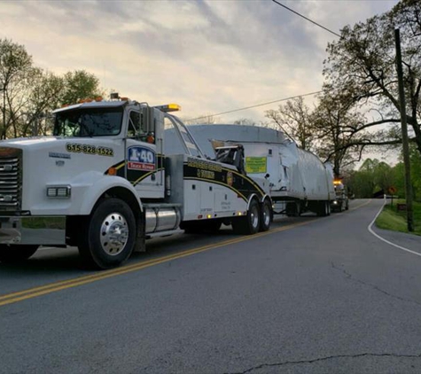 I-40 Truck Repair - Dickson, TN