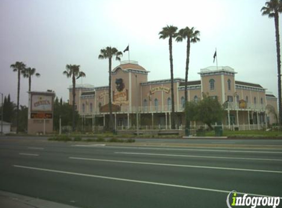 Pirates Dinner Adventure - Buena Park, CA