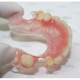 Advance Oral Denture Clinic - Mooloolaba, QLD