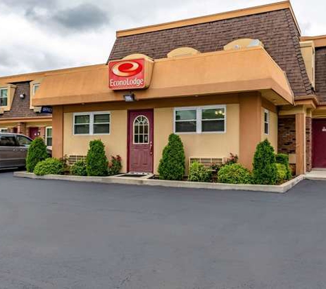 Econo Lodge - Worthington, OH