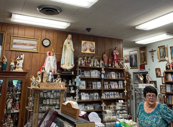 Marian Center Religious Supplies & Books - Springfield, IL