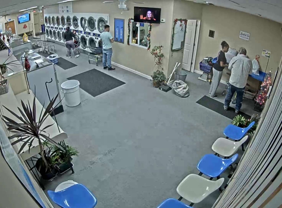 Clean Wave Laundromat - Phoenixville, PA