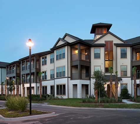 Whitepalm Luxury Apartment Homes - Port Orange, FL