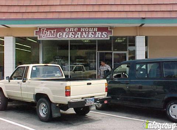 L & M Cleaners - Novato, CA