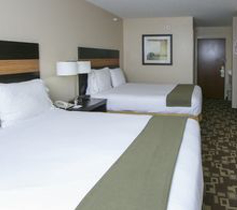Country Inn & Suites by Radisson, Shelby, NC - Shelby, NC