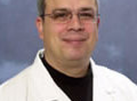 Dr. Edgar Betancourt, MD - Wausau, WI