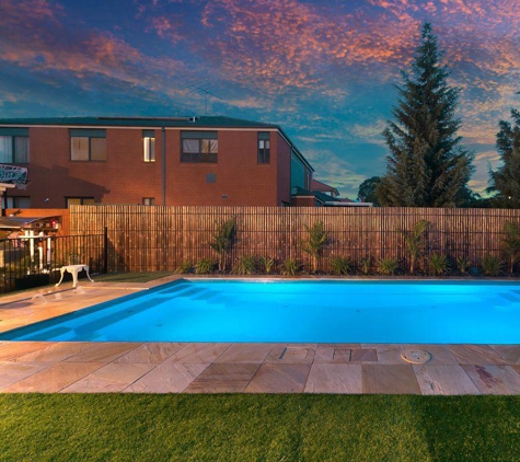Xquisite Pools & Spas - Griffith, NSW