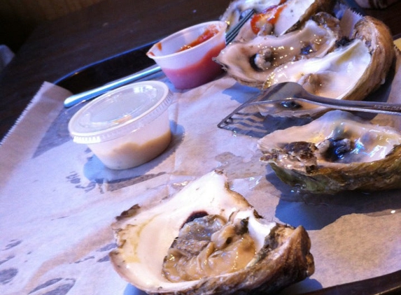 O'Shucks Oyster Bar & Grill - Wildwood, FL