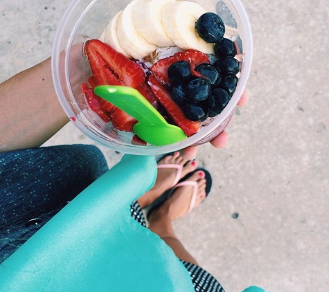 Banzai Bowls - Huntington Beach, CA