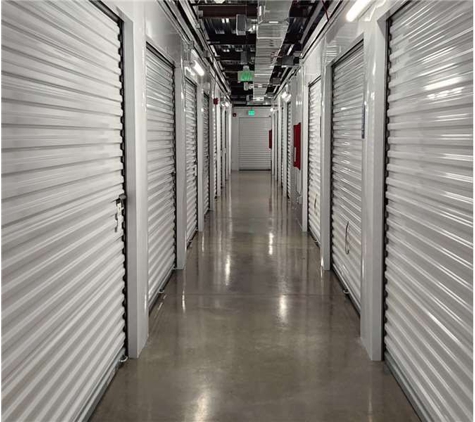 Extra Space Storage - Warren, OH