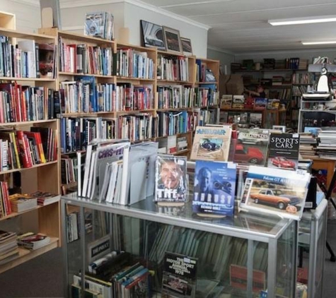 Motor Book World - Ringwood, VIC. pic1