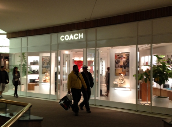 Coach - Glendale, CA