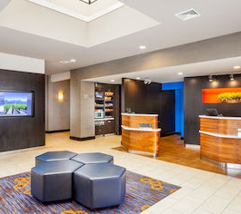 Courtyard by Marriott - Fairfield, CA