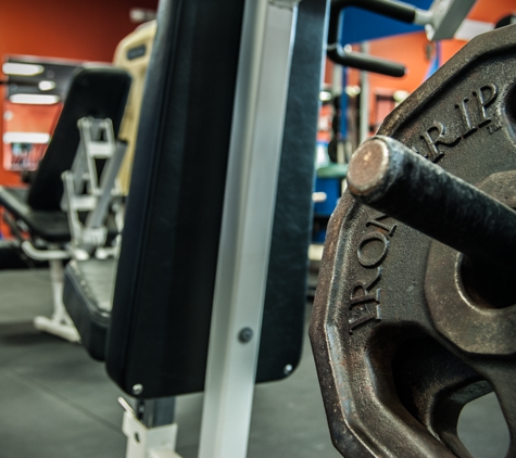 American Iron Barbell Club - Newport News, VA