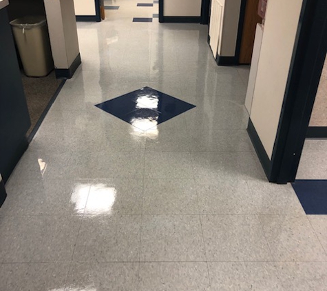 Newsome's Building Services - Warsaw, IN. 25 year old floor looks like new again