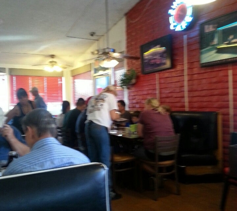 Zingo's Cafe - Bakersfield, CA