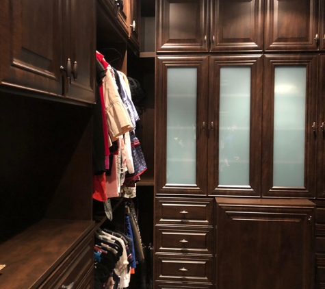 Conquering Clutter, Inc. - Lake Elsinore, CA. Custom Closet System