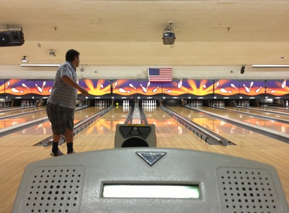 AMF Bowling Centers - Bakersfield, CA