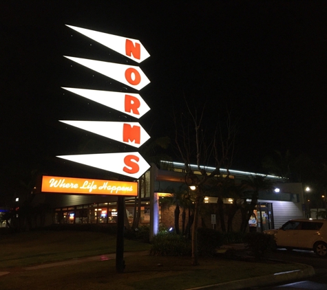 Norms Restaurants - Costa Mesa, CA