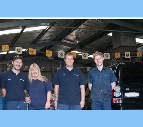 Hume Motors - Lavington, NSW. Experience And Friendly, Honest Service Are What Our Customers Have Come To Expect At Hume Motors