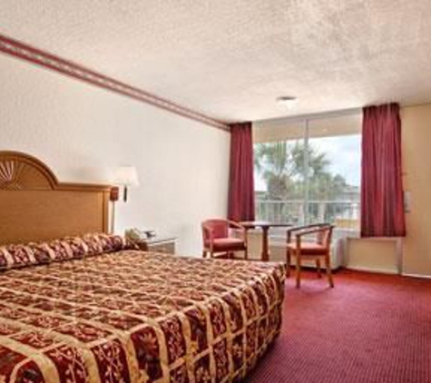 Days Inn - Orlando, FL