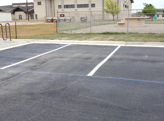 Fine Line Striping - Mission, TX