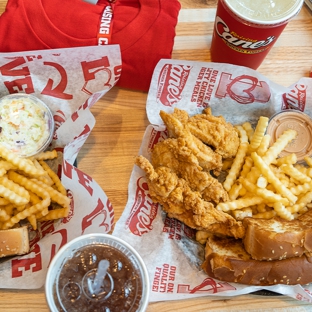 Raising Cane's Chicken Fingers - Midvale, UT