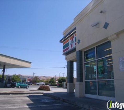 7-Eleven - Fremont, CA