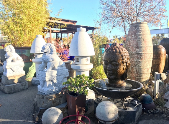 Pottery and Beyond - Emeryville, CA