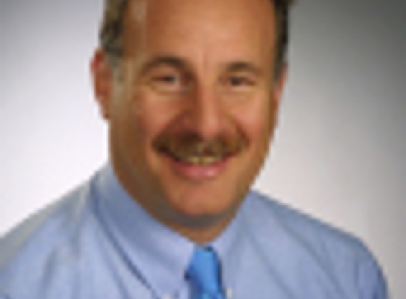 Dr. Arnold Benardette, MD - Madison, WI