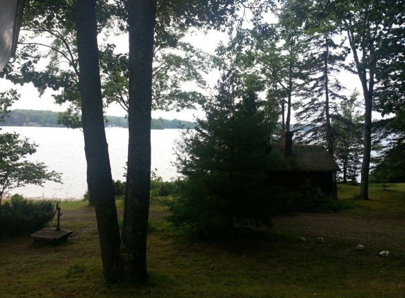 Twin Lakes Resort - Toivola, MI