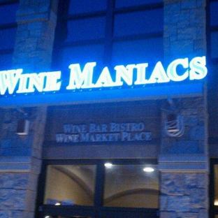 Wine Maniacs Wine Bar & Bistro - Oconomowoc, WI