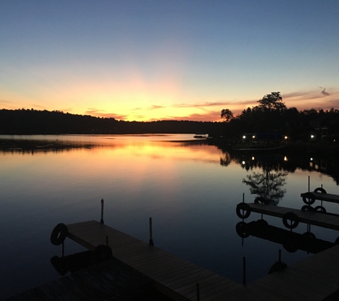 The Local Table & Tap - Kauneonga Lake, NY