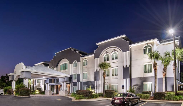 Best Western Plus Blue Angel Inn - Pensacola, FL