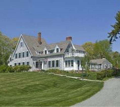 Ashley Manor - Barnstable, MA