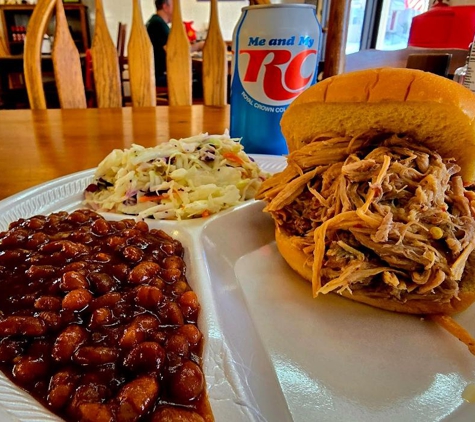 Carolina Brothers Pit Barbeque - Ashburn, VA