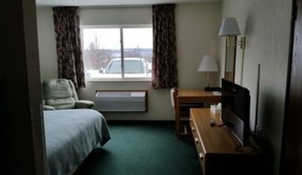 AmericInn - Petoskey, MI