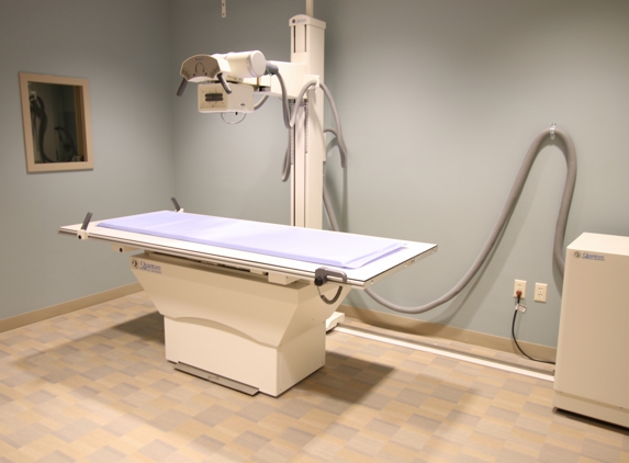 MedPost Urgent Care - Wayland, MA. MedPost xray table