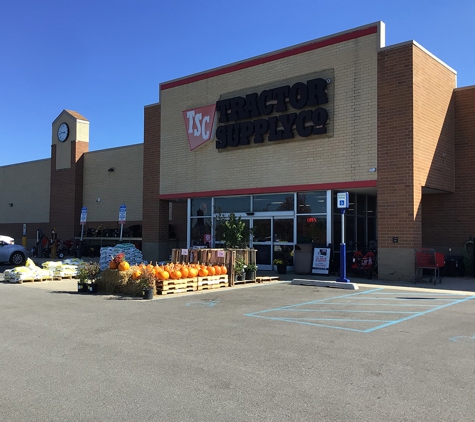 Tractor Supply Co - Saint John, IN