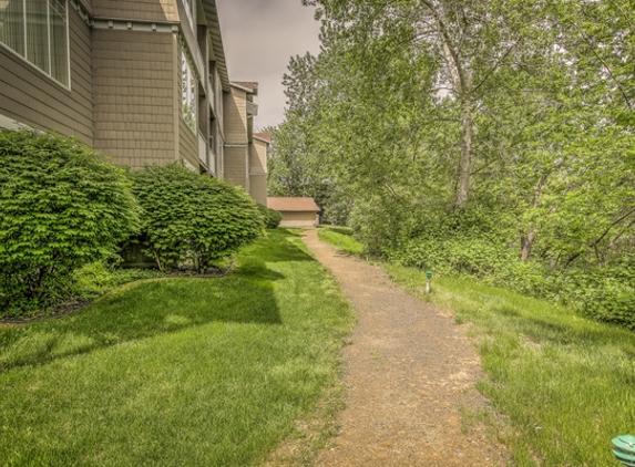 Logger Creek at Parkcenter Apartments - Boise, ID