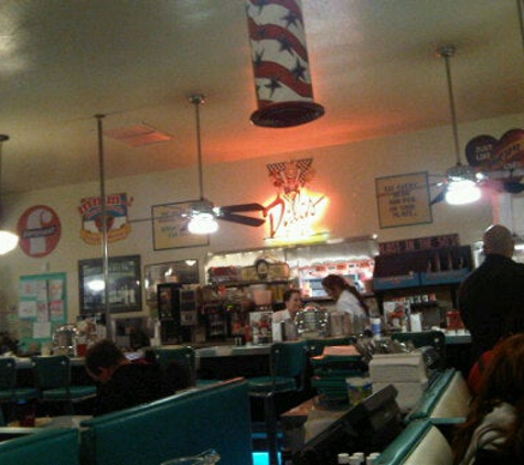 Dale's Diner - Long Beach, CA