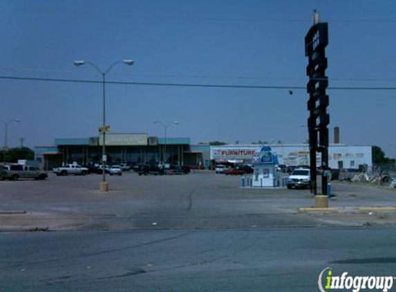 B & H Discount Furniture - Fort Worth, TX