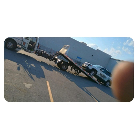 Marcus Bakers Towing - Danville, KY