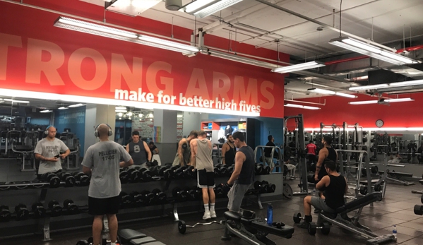 Blink Fitness - Brooklyn, NY